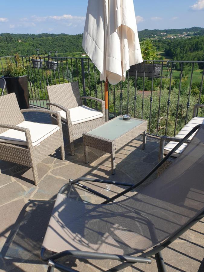 Casa Del Sole Appartamento N° 2 White And Gold Room 가바르도 외부 사진