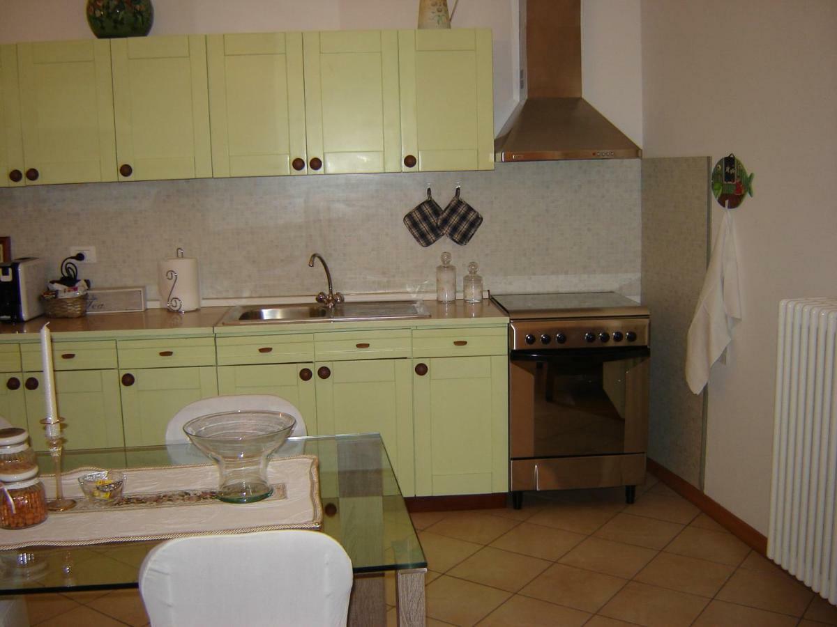 Casa Del Sole Appartamento N° 2 White And Gold Room 가바르도 외부 사진